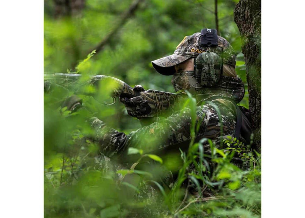 Walker's Razor Quad Muff Slim Electronic Hearing Protector - Realtree Xtra