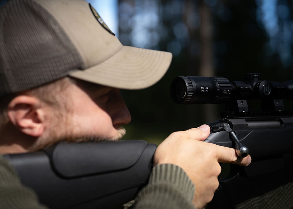 Element Optics Iris 4-12x44 Riflescope